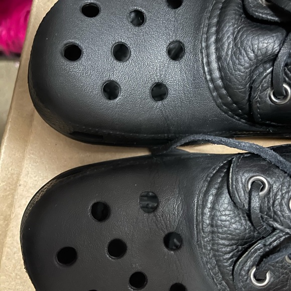 Crocs - Picture 8 of 9